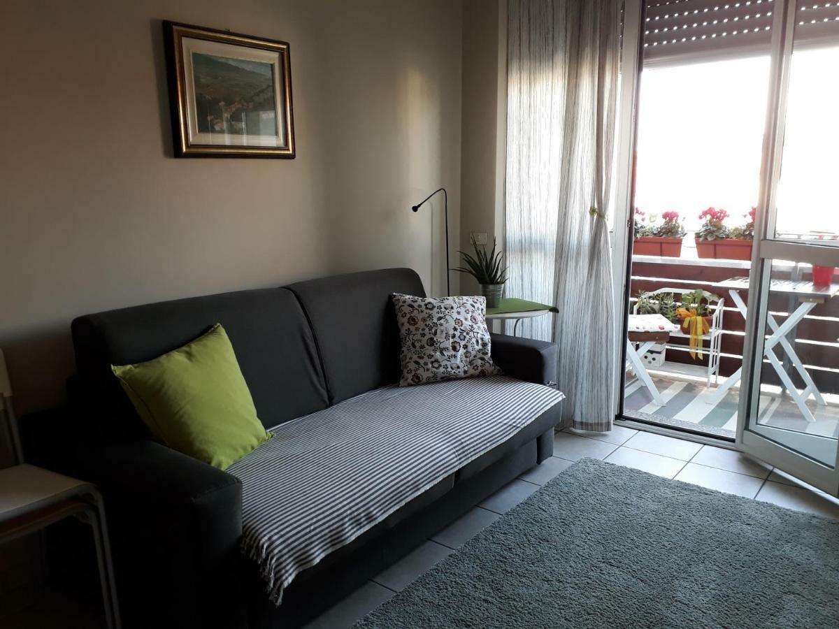 Il Bel Juk Apartment Alba  Exterior foto